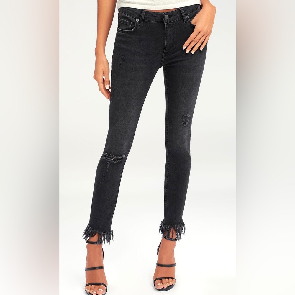 Free People Size 28 Black Great Heights Distressed Frayed Hem Skinny Jeans